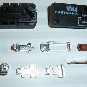Microschalter Hartmann MAC6C zerlegt und modifiziert