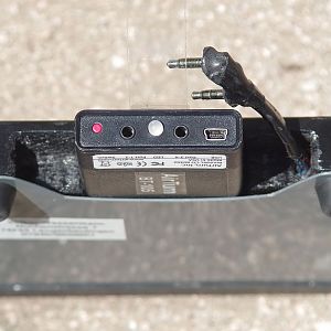 DIY-Vierfachtaster mit Fach für AirTurn BT-105 Bluetoothtastatur