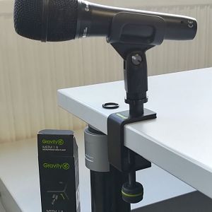 Gravity - Mikrofon Tischklemme MSTM 1 B