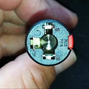 Neutrik NJ3 FC-6 Kopfhörer-Klinkenbuchse mit eingestecktem Klinkenstecker