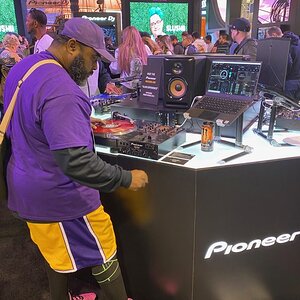 NAMM_Splitter_30