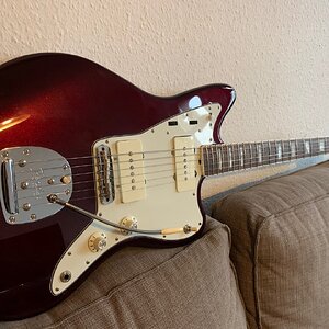 TVL-Jazzmaster with white Pickguard