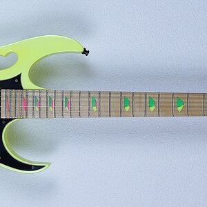 Ibanez Steve Vai Signature JEM777DY Desert Yellow (1988)