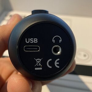 Mackie_EM_USB_8