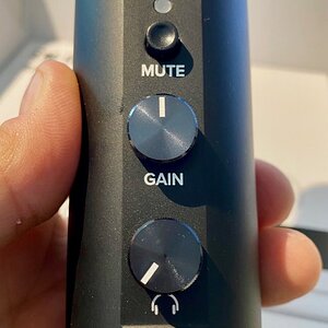 Mackie_EM_USB_10
