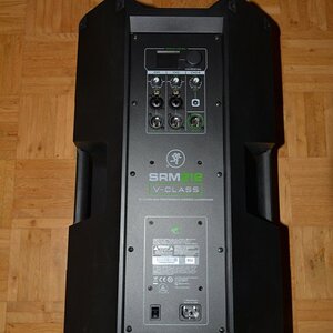 11 Rückseite