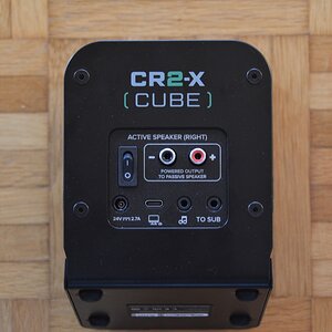25 CR2-X Cube rechts Rückseite.jpg