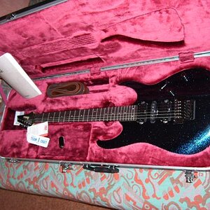 Ibanez RG1570 MRB Prestige (direkt nach dem Kauf in Leipzig)