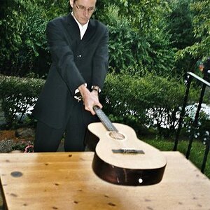 Nam June Paik: Solo für Violine, arrangiert für Gitarre...