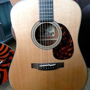 Takamine 01