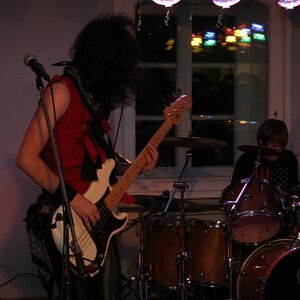 Delta Black JUZ 12.12.09 12