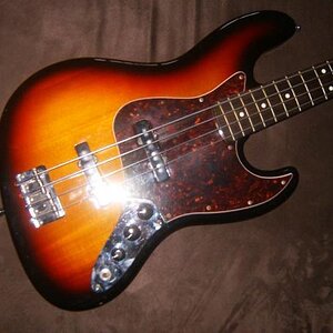 Fender Jazz CIJ