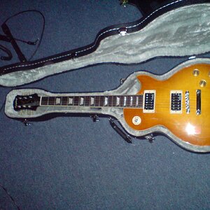 Honey Burst mit Wilkinson Humbuckers