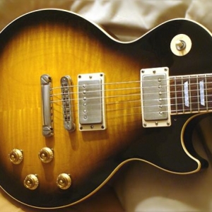 Gibson Les Paul Standard '04 - "Perla"