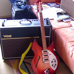 Rickenbacker 340 + VOX AC30