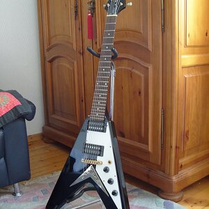 Epiphone Korina Flying V 7 String