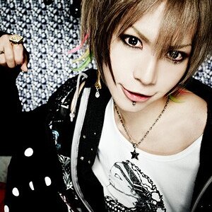 Takeru, von der Band SuG