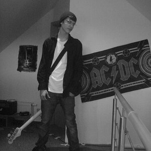 Marc (Bassist)