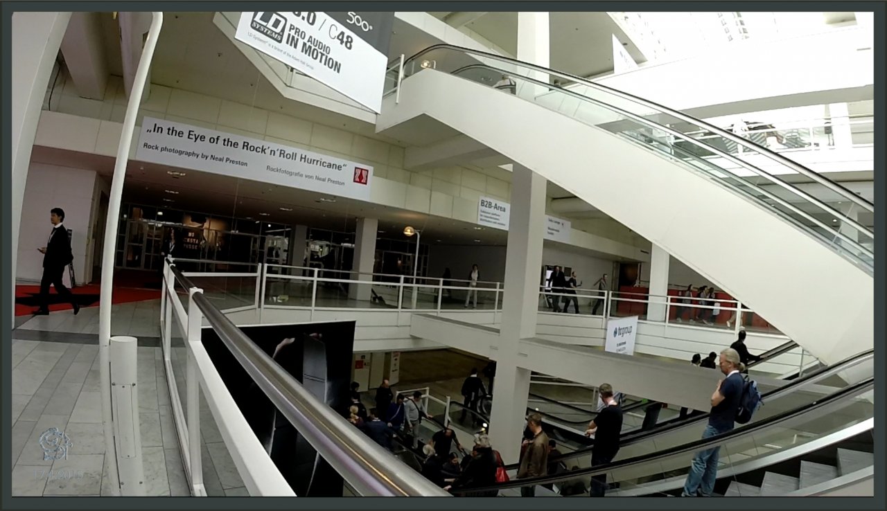 00260 0345 Musikmesse2015 Halle4 Fotoausstellung
