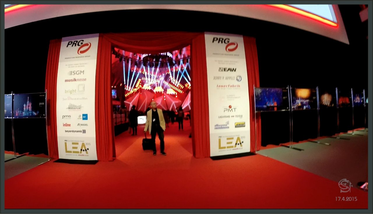 00266 0311 Musikmesse2015 Forum PRG Show
