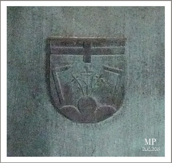 06-35_20161021_112300 MP P1280658a1 Adelheid Glocke Wappen