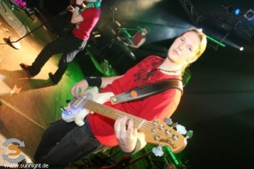 2008