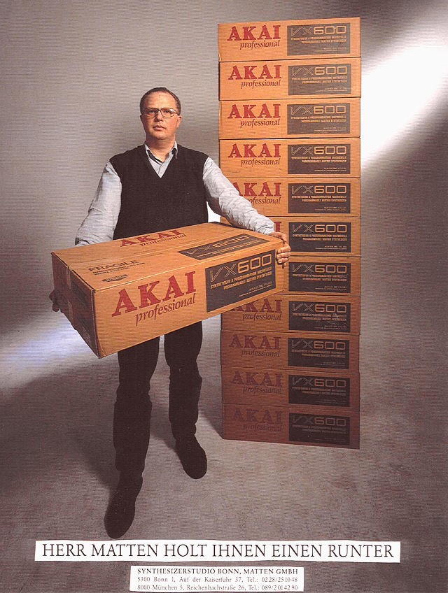 AKAI VX600