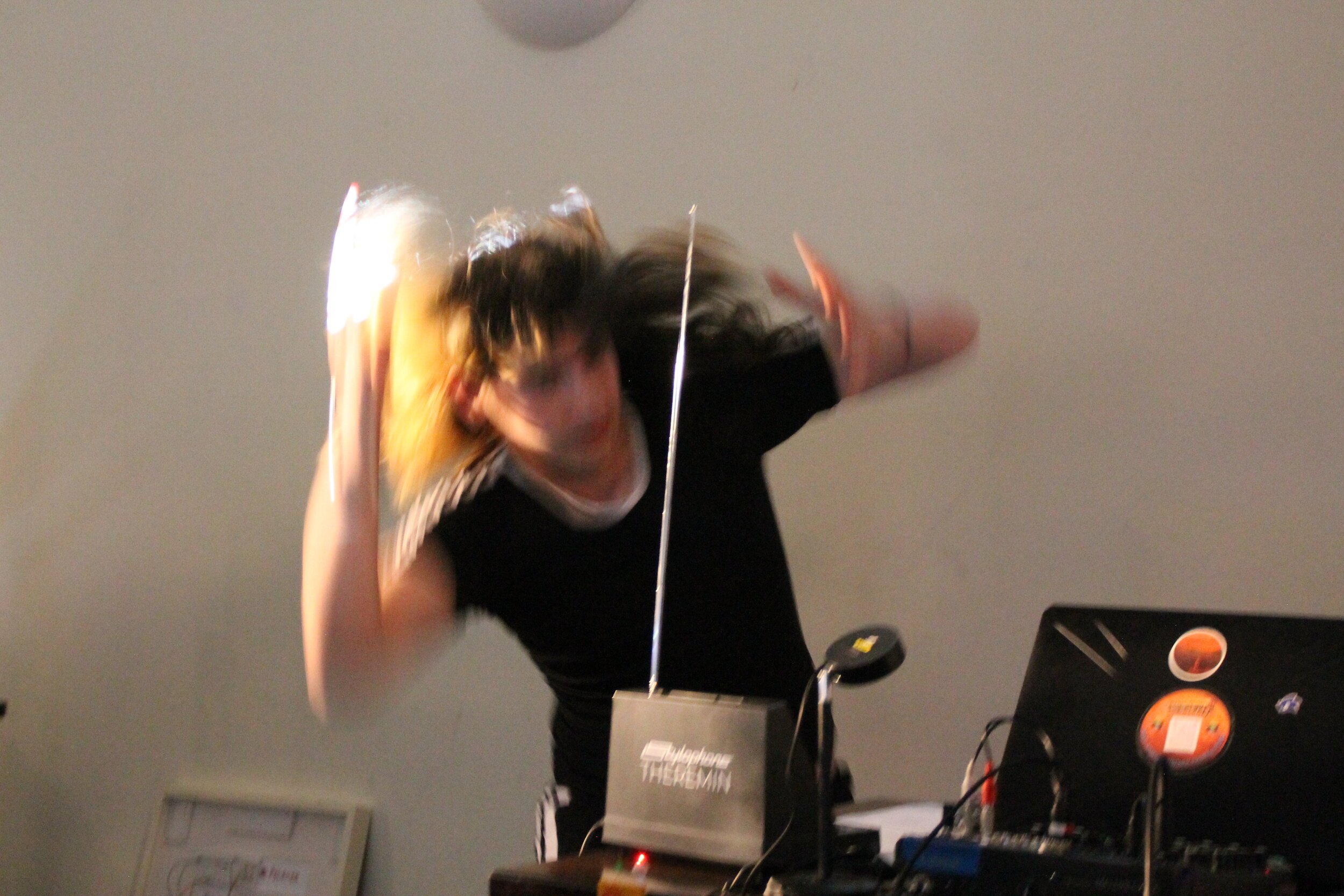 Aki Streeter Theremin