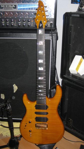 Carvin DC747 Yellow Flamed Maple Top + Rectifier