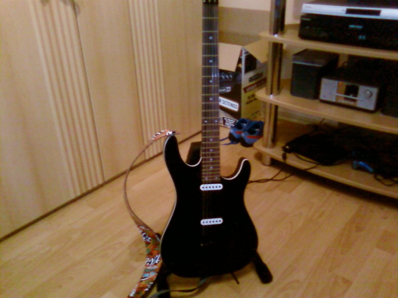 Cort KX - 5
