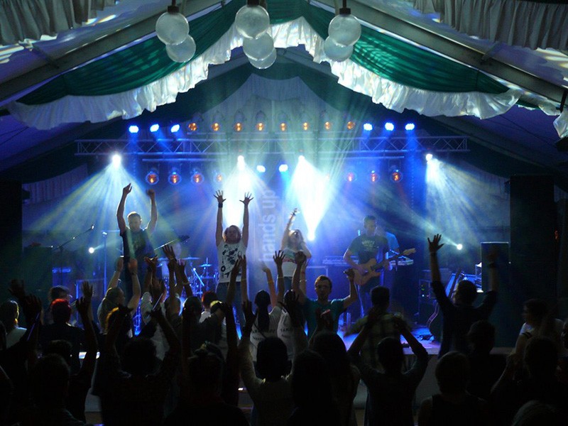 Coverband hands up NRW 10