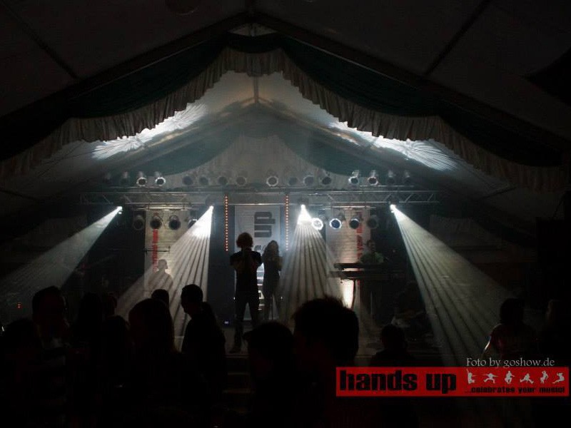 Coverband hands up NRW 21