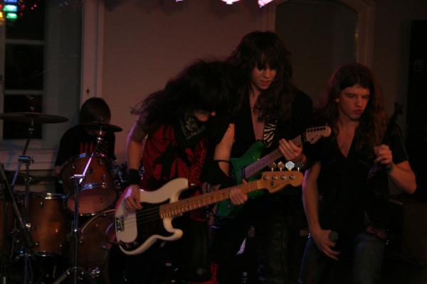 Delta Black JUZ 12.12.09 10
