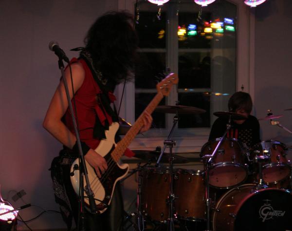 Delta Black JUZ 12.12.09 12