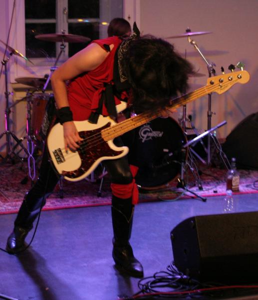 Delta Black JUZ 12.12.09 15