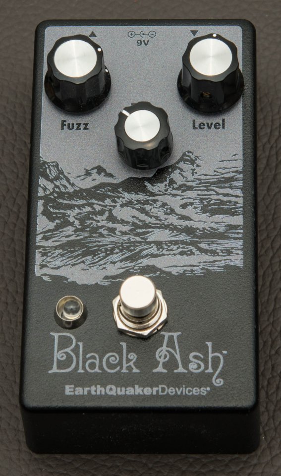 Earthquaker Devices Black Ash