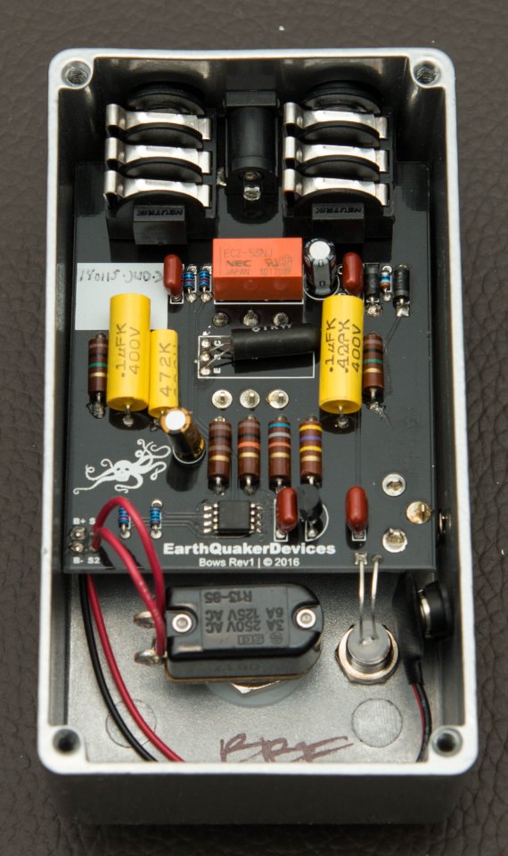 EarthQuaker Devices Bows クローン EarthQuaker Devices Bellows