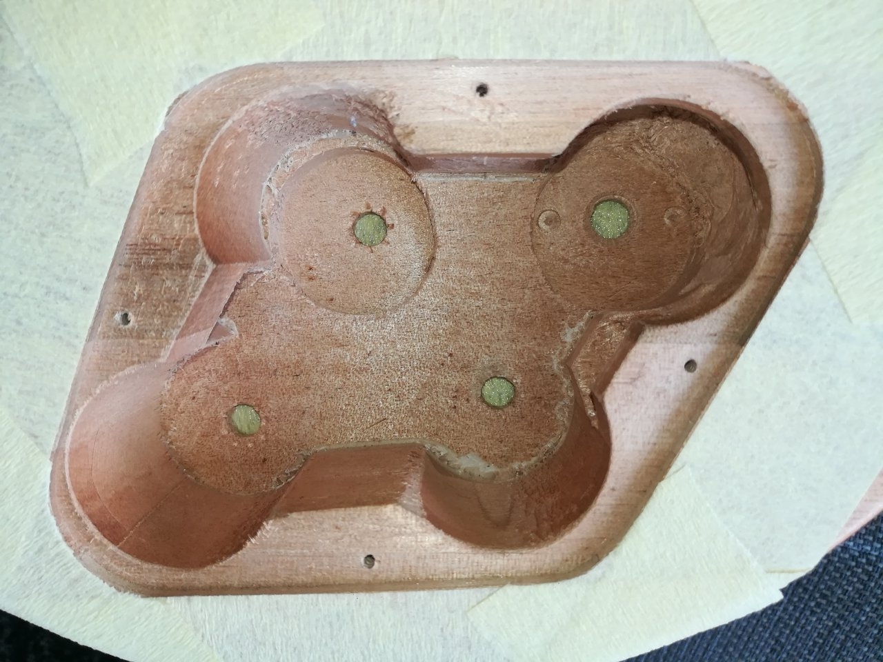 Elektronikfach abkleben