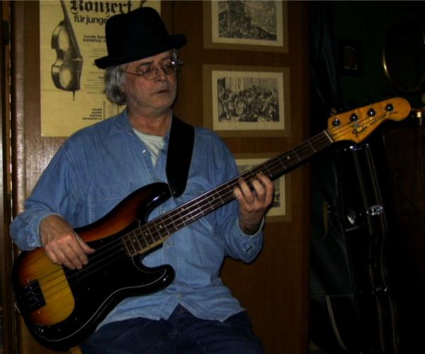 Fender PB