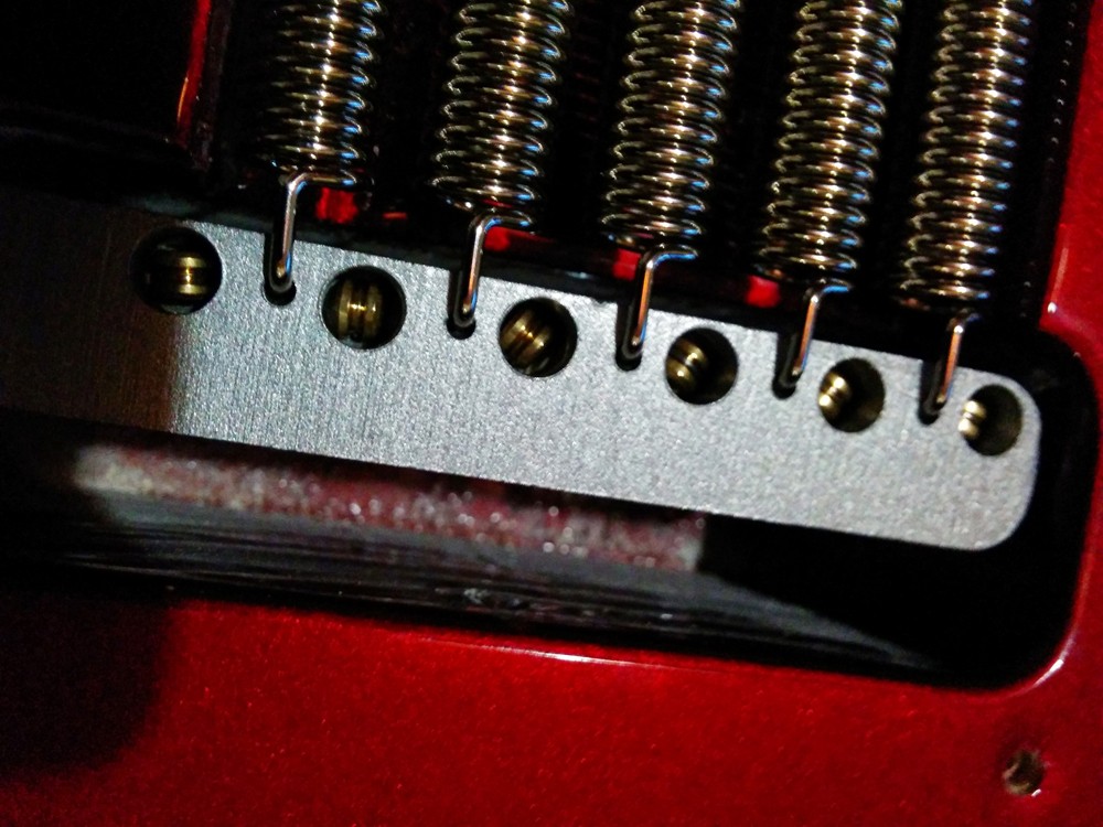 Fender US Vintage Tremoloblock & Raw Vintage Tremolosprings
