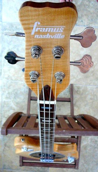 Framus Nashville Schraubhals MM-Style, Rio-Grande Powerbucker und tapped Schecter(Monstertone) von 1977 als Bridge PU, Esche Korpus, geölt
