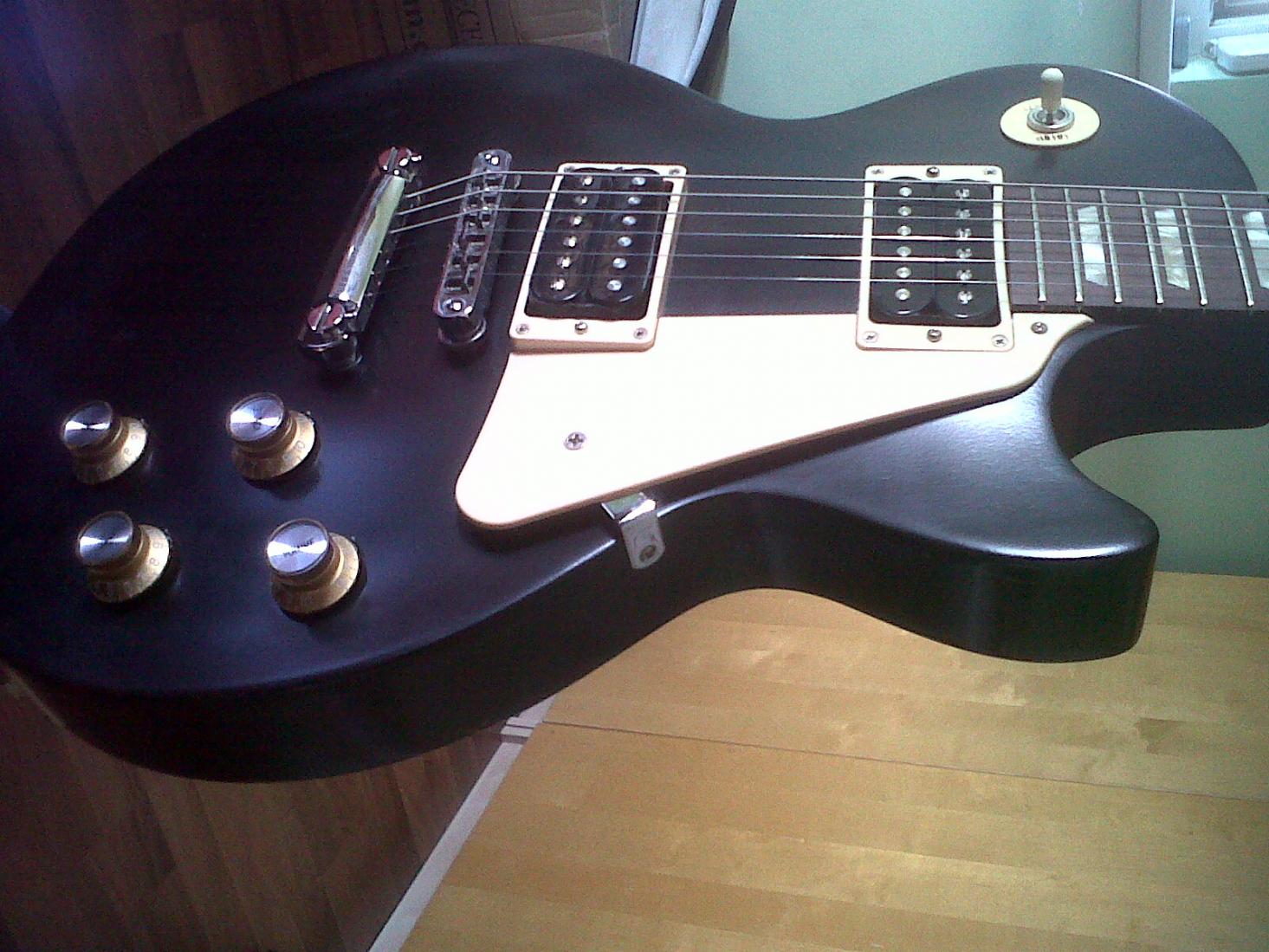 Gibson Les Paul Studio 50s Tribute Satin Ebony