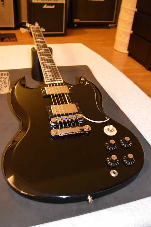 Gibson USA Angus Young SG