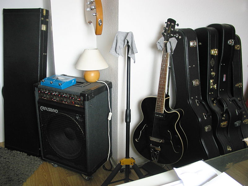 Gitarrenraum, neu, rechts, 2014