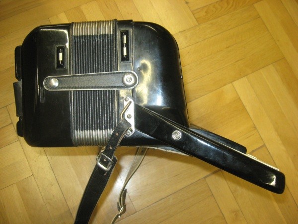Hohner 96 Bässe 004