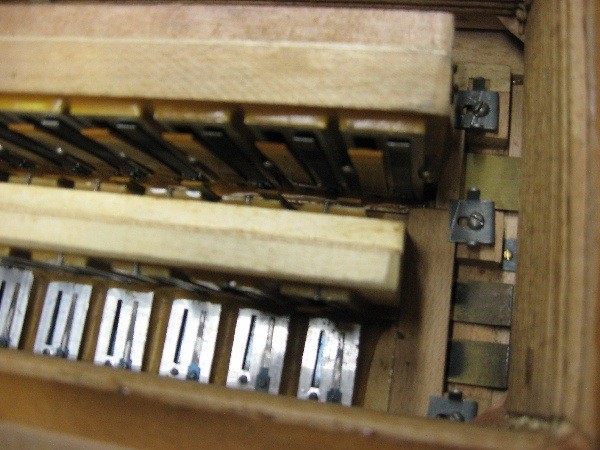 Hohner 96 Bässe 019