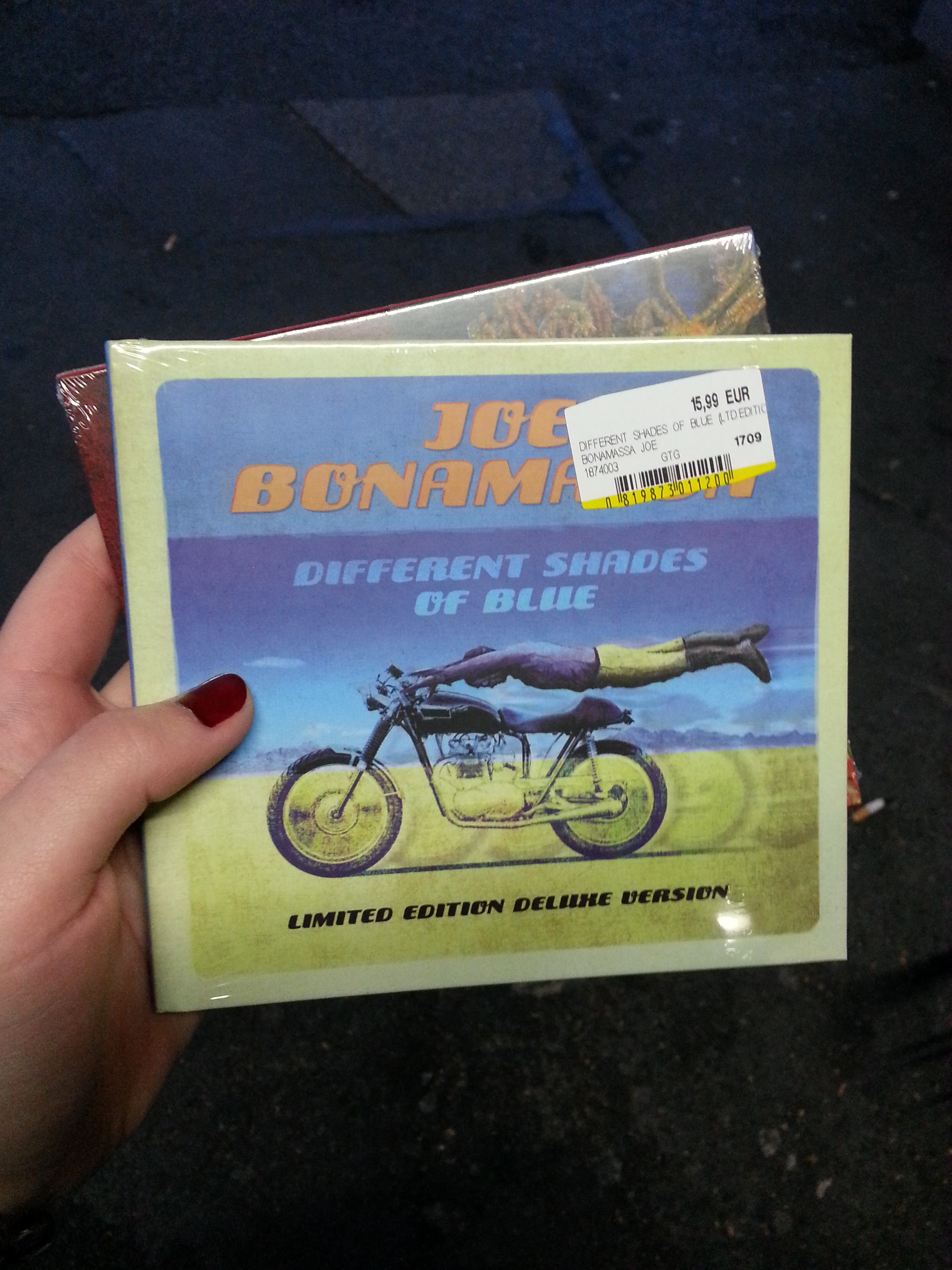Joe Bonamassa - Different Shades Of Blue