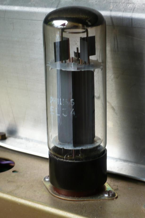 L1040988