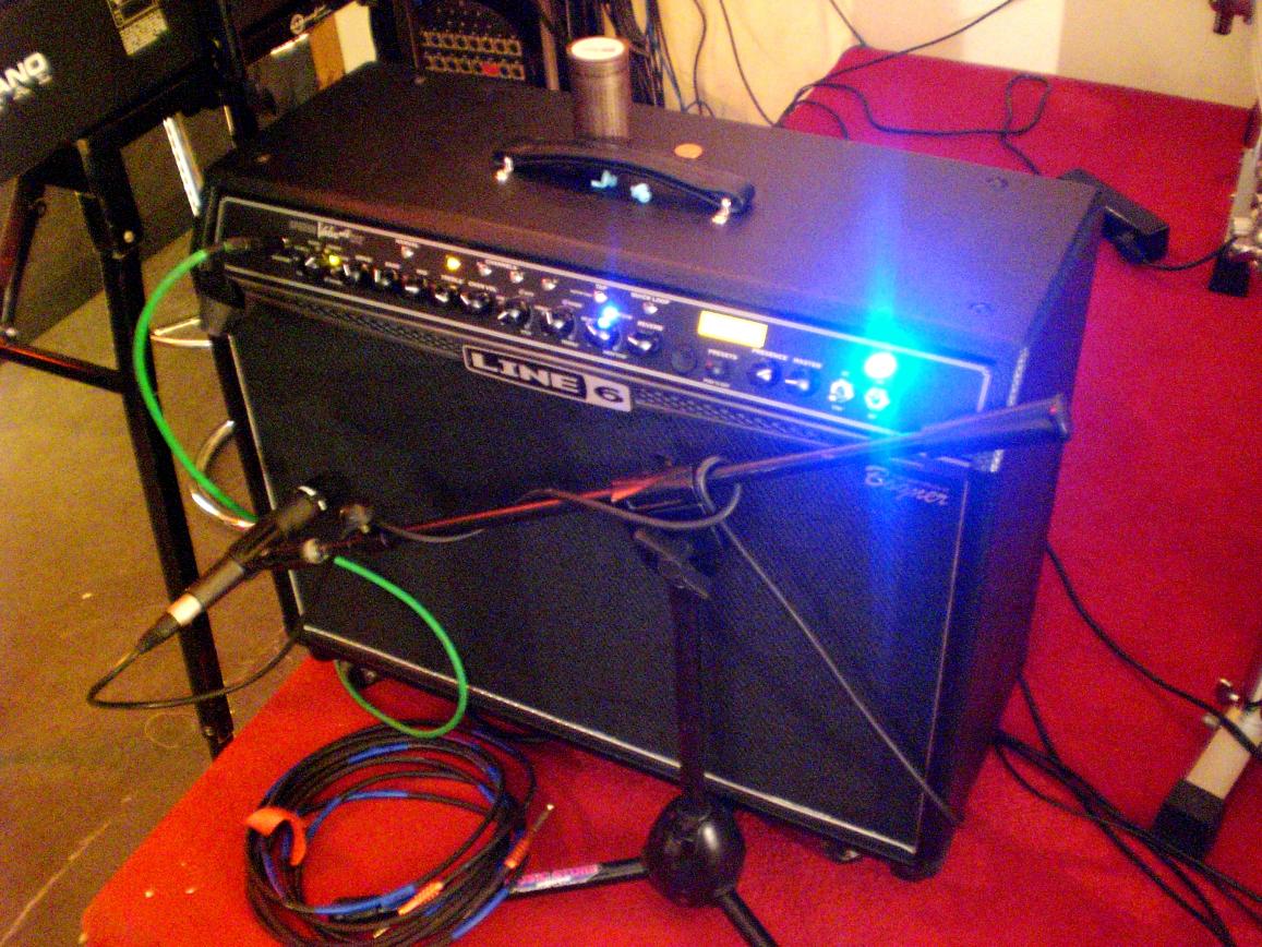 Line6 Spider Valve MkII by Bogner

ZUM VERKAUF ANGEBOTEN IM FLOHMARKT.

EINFACH MAL ANSCHREIBEN