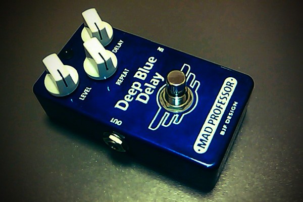 Mad Professor Deep Blue Delay